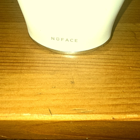 NuFace Trinity+ LED Light Therapy Wrinklr Reducer Attatchment *NEW - Picture 3 of 4